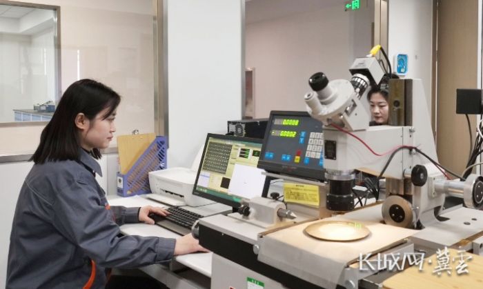 山海關(guān)長城文創(chuàng)絲網(wǎng)印刷技術(shù)